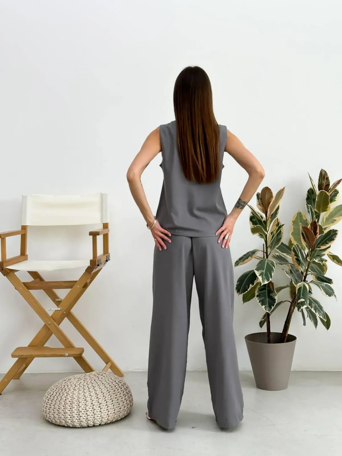 Grey Oversized Sleeveless Vest & Wide Leg Pants For Woman