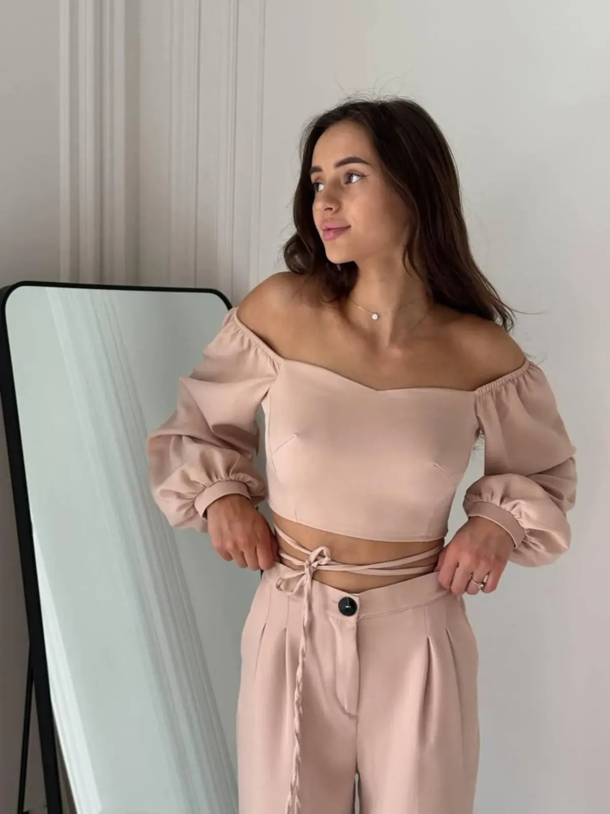 Beige Stylish Sleeveless Tie-Up Top And Wide Leg Pants