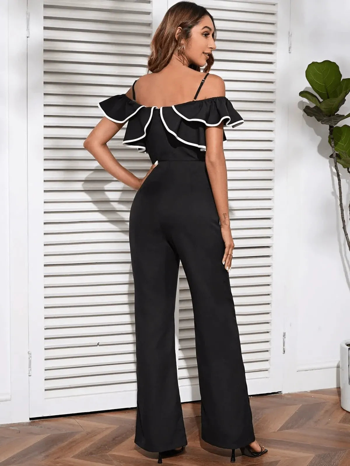 Cold Shoulder Contras Jumpsuit